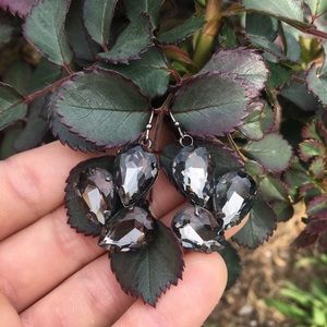 Sparkly Rhinestone Dangly earrings🌟